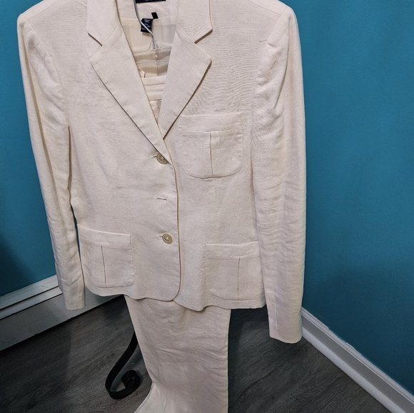 2pc pants suit - Picture 4 of 6